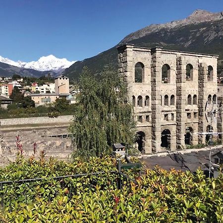 Maison Du Passage Hotel Aosta Exterior photo